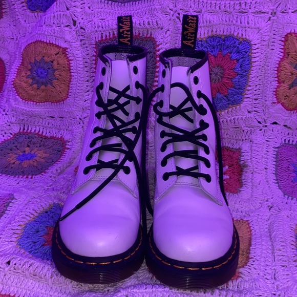 Dr. Martens White Air-Wair Boots - Women’s Size 7 - Picture 2 of 6